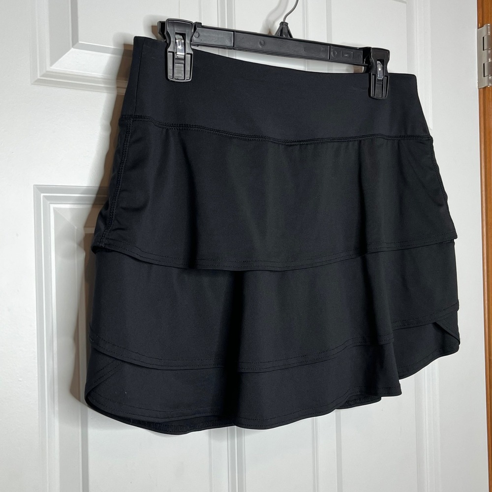 Athleta Black Tiered Ruffle Skort Athletic Skirt Small Tall - Picture 4 of 10